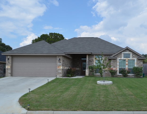 1122 Chaucer Lane 