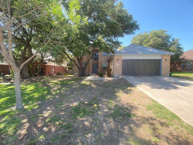 302 Crowfoot Drive 