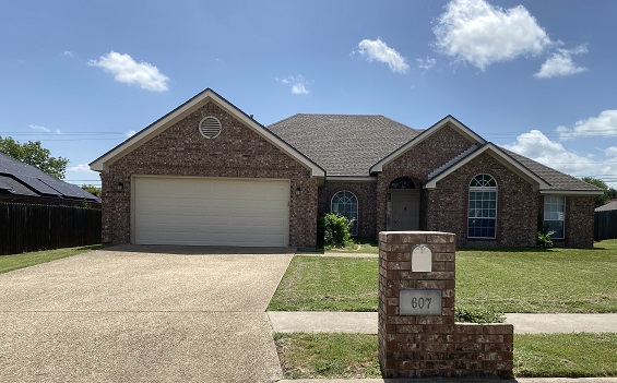607 Paintbrush Drive