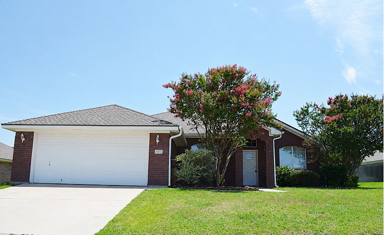 5802 Venetian Court
