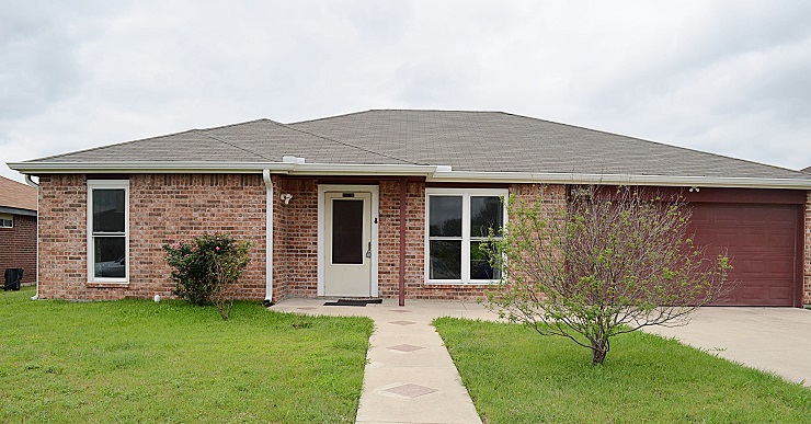5815 Medina Drive