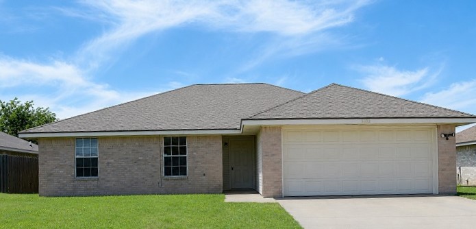 3006 Gus Dr